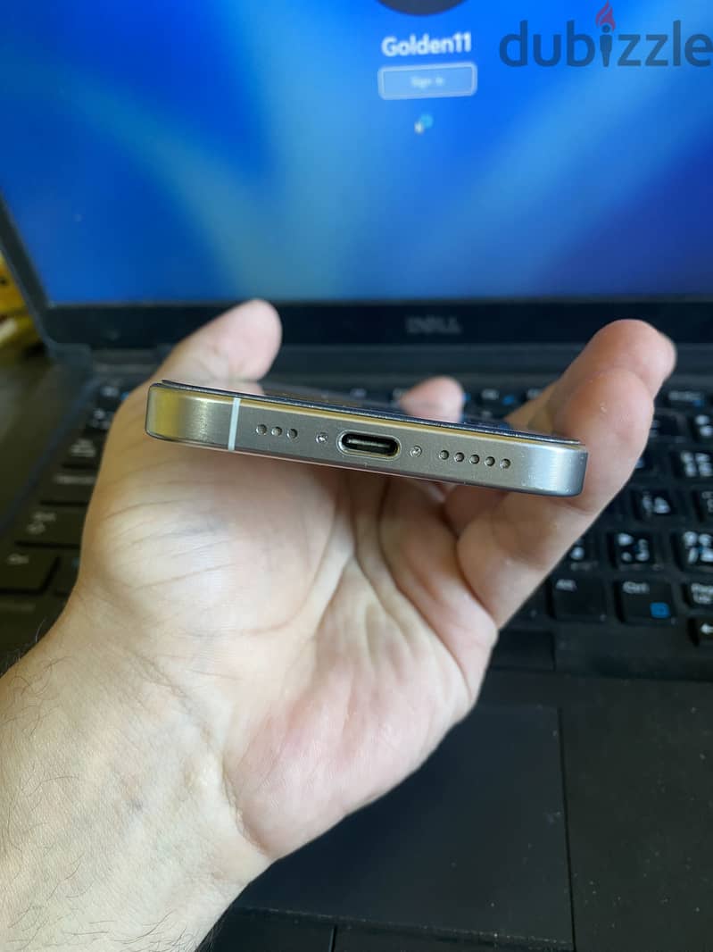 iPhone 15 Pro 256 2