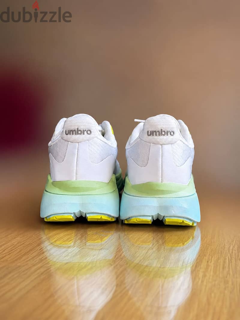 Original Umbro hyper shoes 1