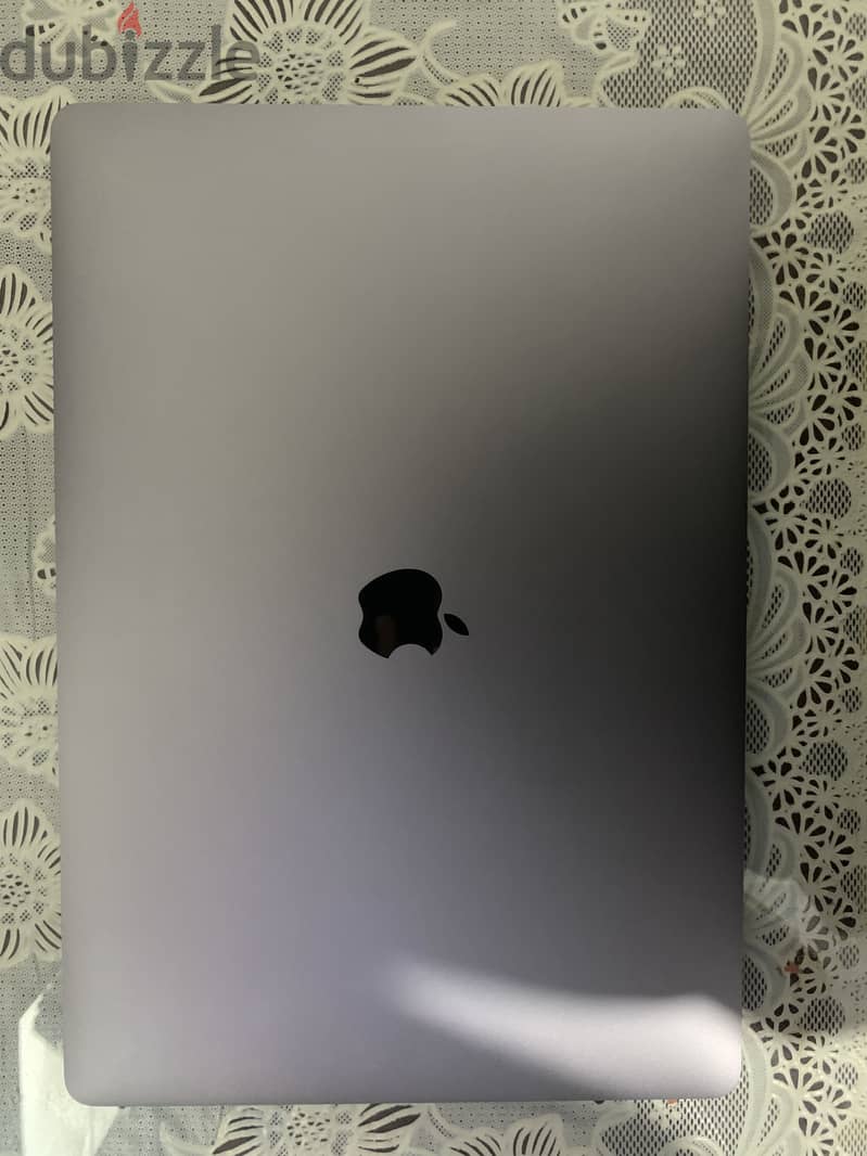 MakBook pro 2017 2