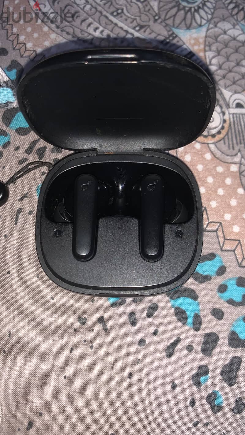 Soundcore R50i 1