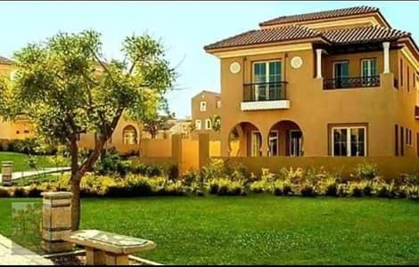 للإيجار أول سكن بتشطيبات الترا لوكس. . تاون هاوس كورنر 190 متر مع لاند 240 متر وحديقة 180 متر بهايد بارك التجمع الخامس  استمتع بالفخامة والخصوصية المطلقة. . تاون هاوس 3 غرف بتكييفات ومطبخ في أرقى كمبوند بقلب القاهرة الجديدة