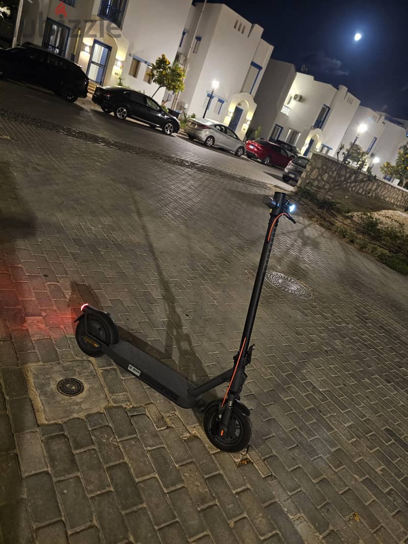 Xiaomi Electric Scooter Elite 1