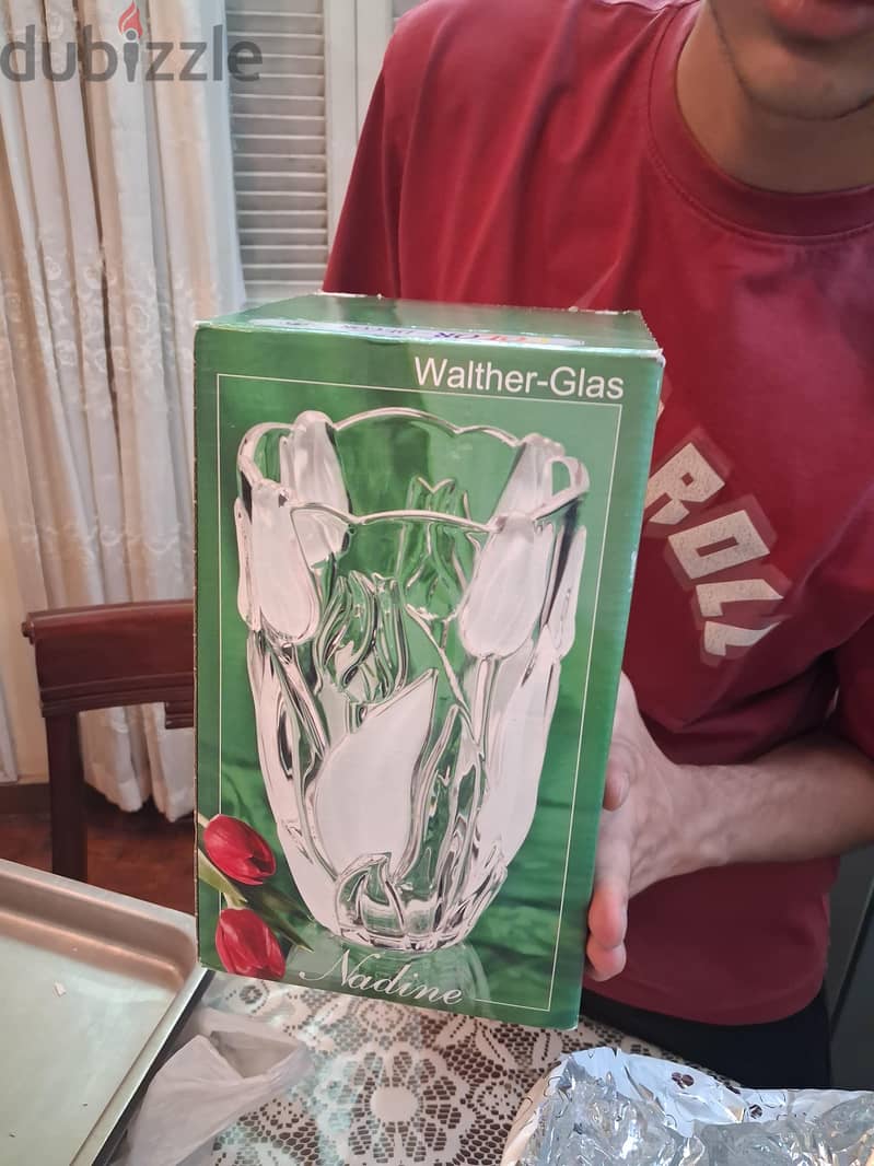 Tulip Crystal Lotus Vase 1