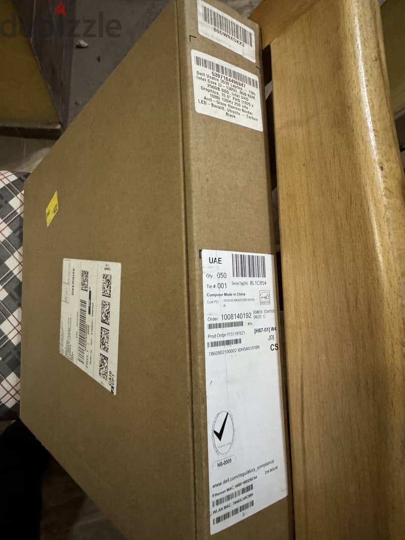 Laptop Dell Vostro 3530 i3-1305U 4