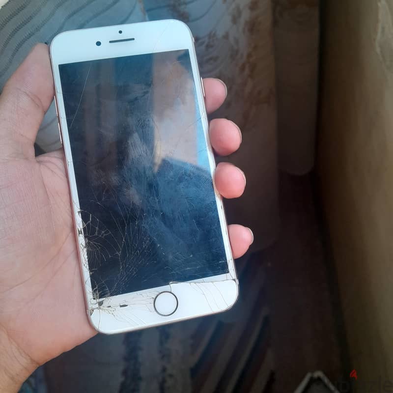 آبل - آيفون 8 2