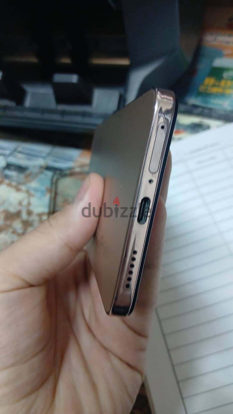 فيفو 50 لايت 5G 4