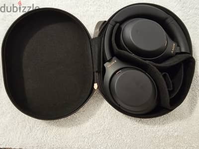 Sony WH-1000XM4 - Like New / Mint Condition (Used 2 Months)