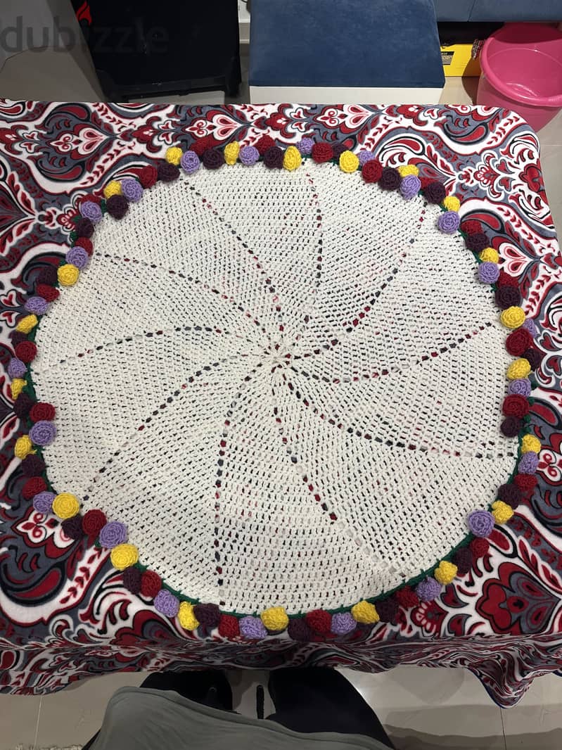 Handmade crochet flower buque and blanket 2