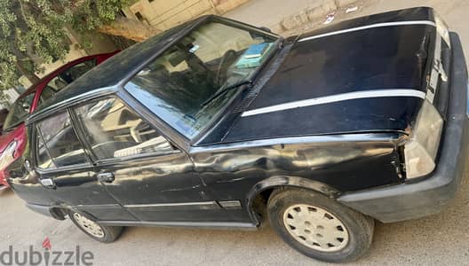 شاهين موديل 1996  كامله مانيوال  فبريكه بالكامل دواخل و سقف بالخارج
