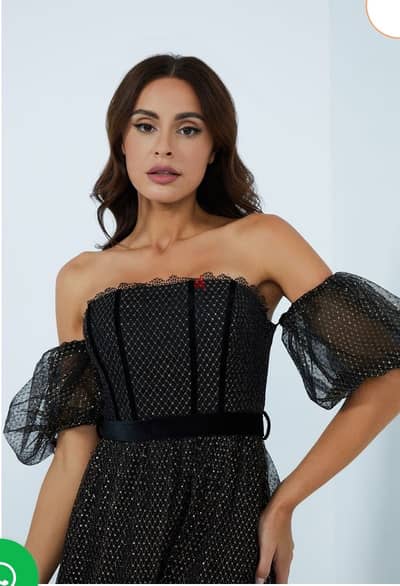 Evening dress, semi-soirée. Used once