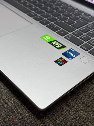 laptop Dahb store