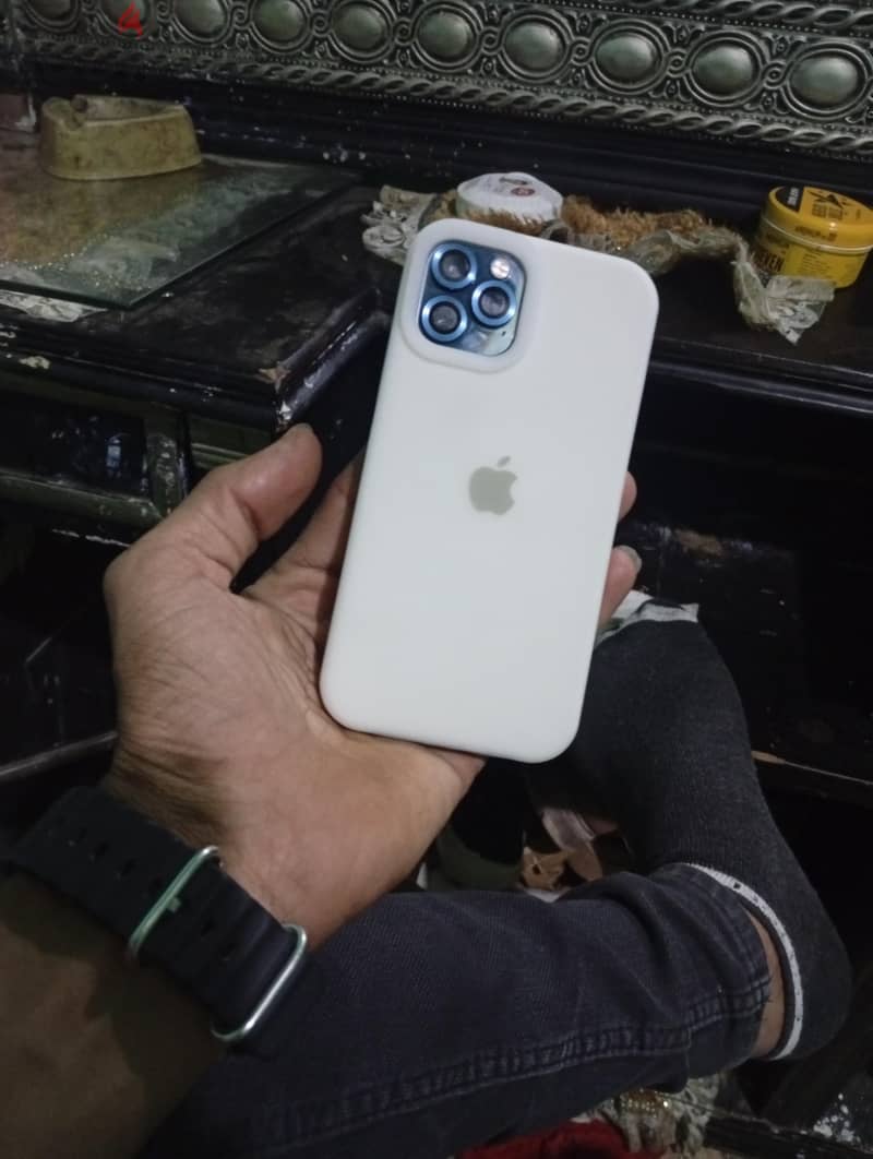 آبل - آيفون 12 برو 6