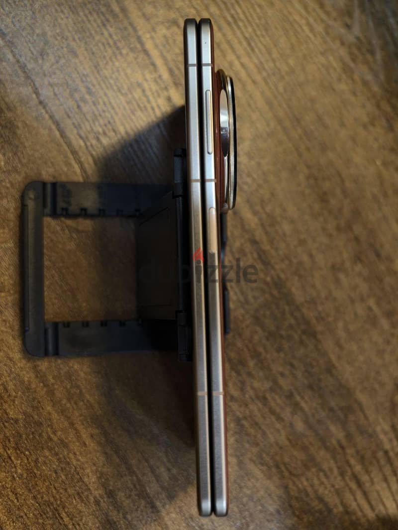 Honor Magic V5 5