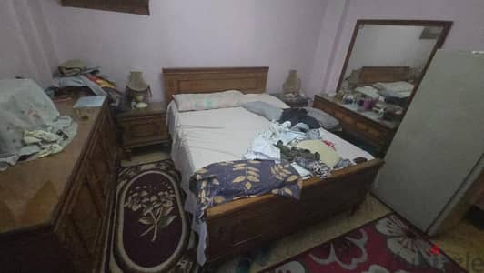 غرفه نوم خشب زان  للبيع
