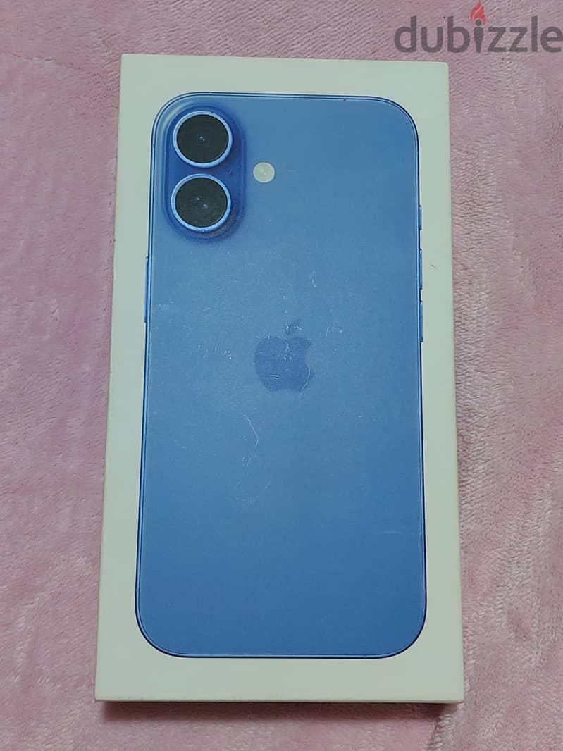 Apple - iPhone 16 4