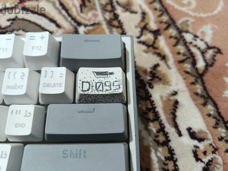 redragon k617 with custom drawing hand-drawn 2