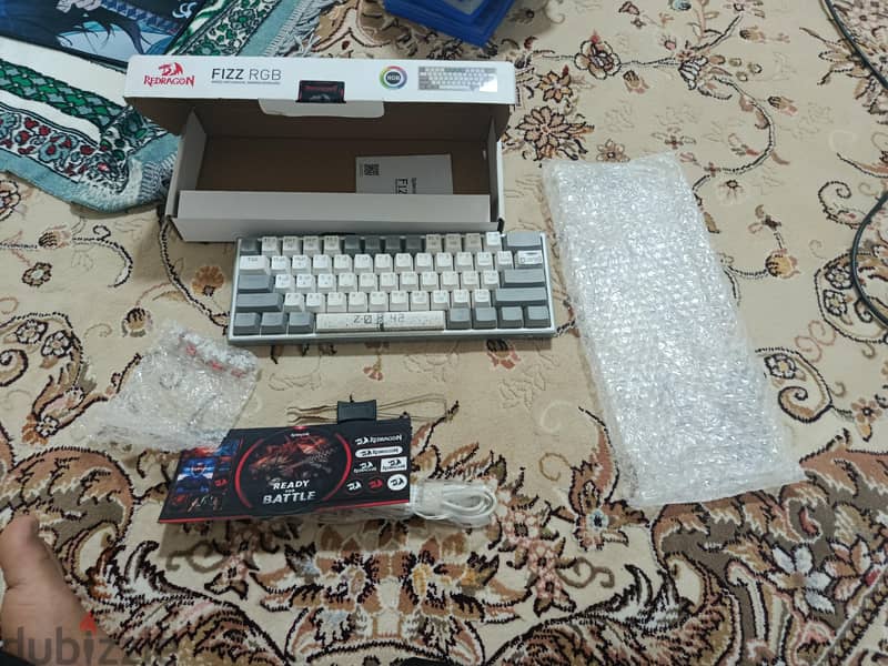 redragon k617 with custom drawing hand-drawn 7