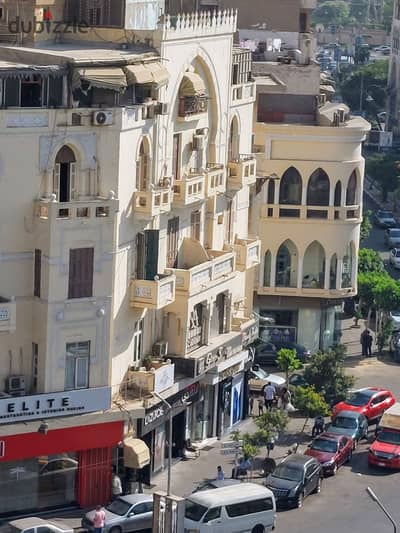 قرب سوق الدهب الكوربة مصر الجديدة شارع رئيسي 80 م  واجهة 8 م ب محل نادر  حصة في الأرض  موقع مميز