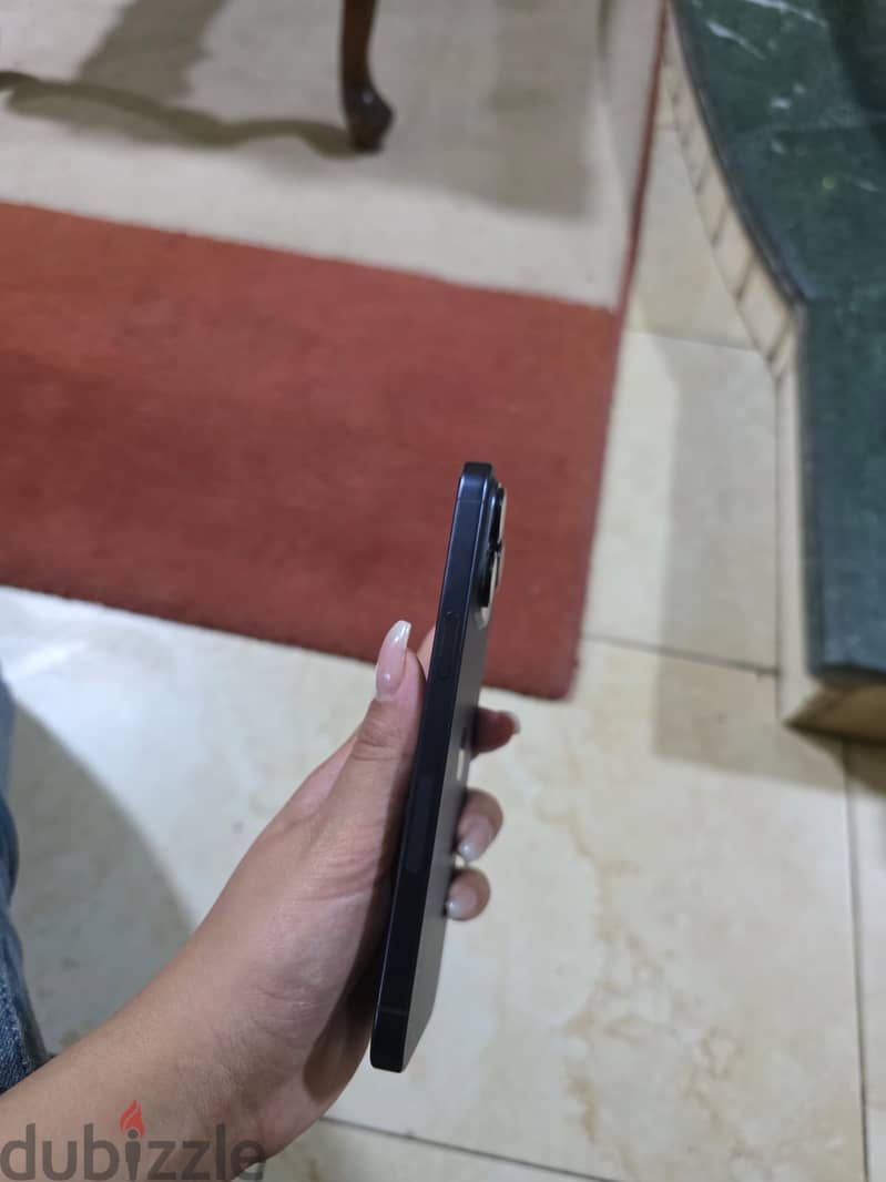 Iphone 15 pro max 2