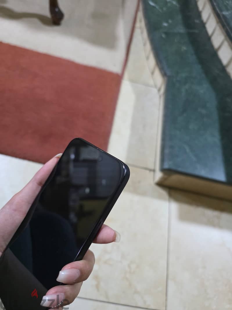 Iphone 15 pro max 6