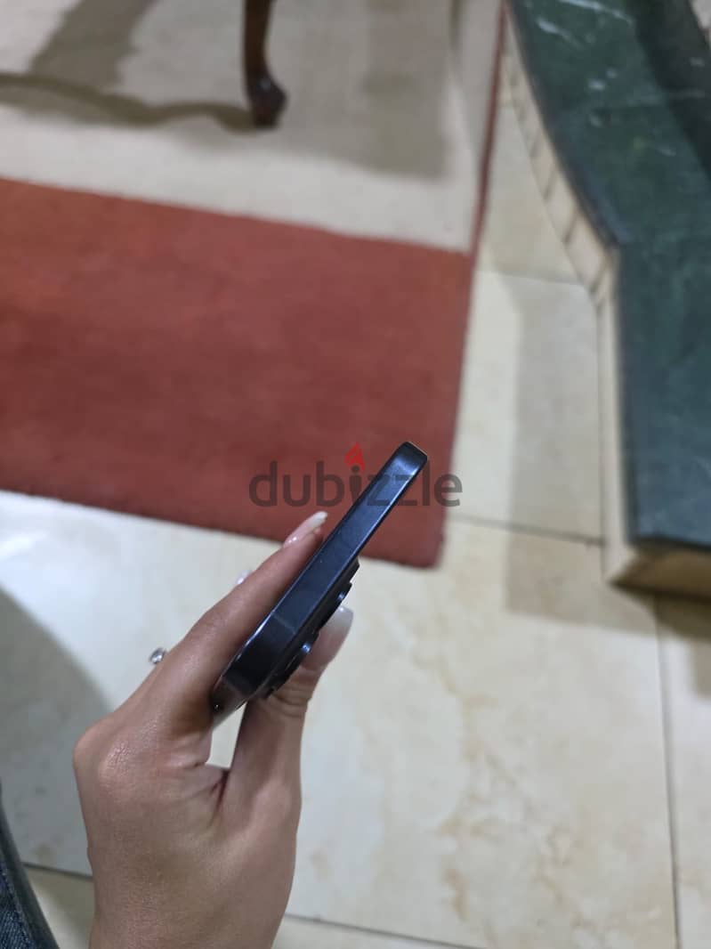 Iphone 15 pro max 10