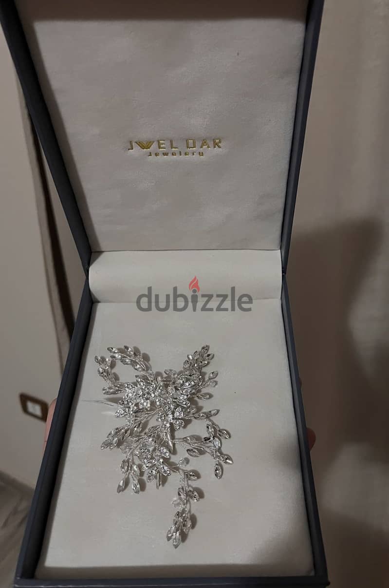 Jewel Dar Original Headpiece 1