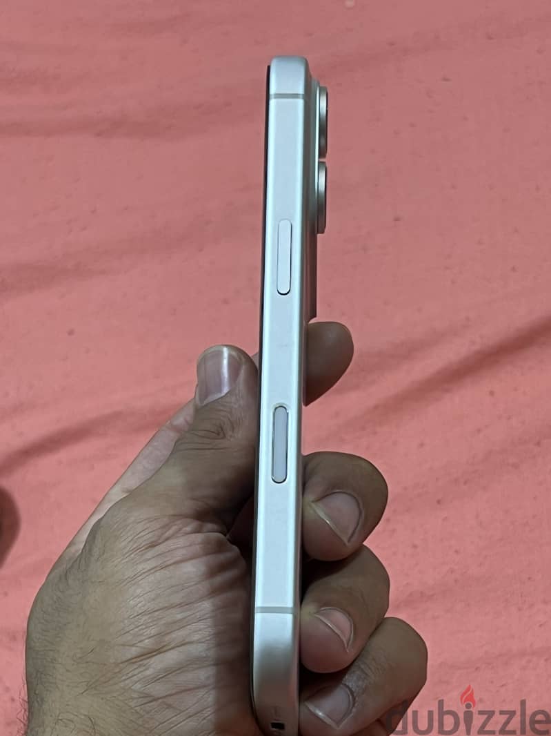 Apple - iPhone 17 Pro 1