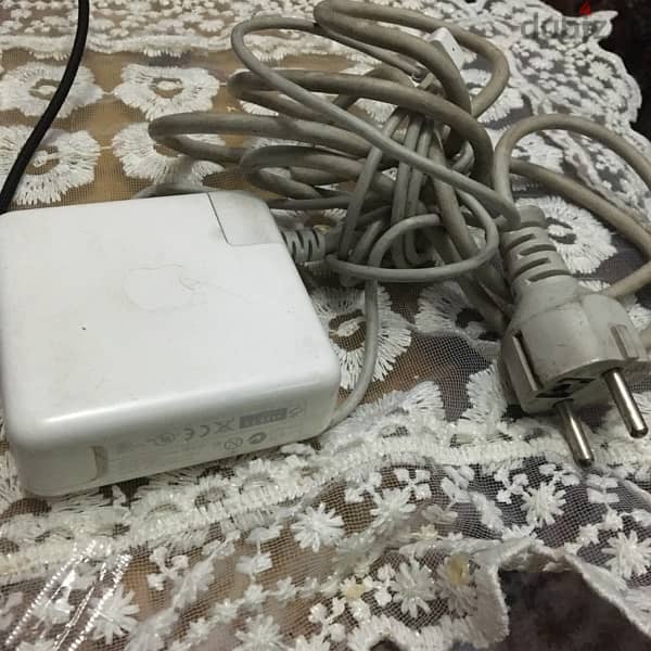 شاحنapple 1