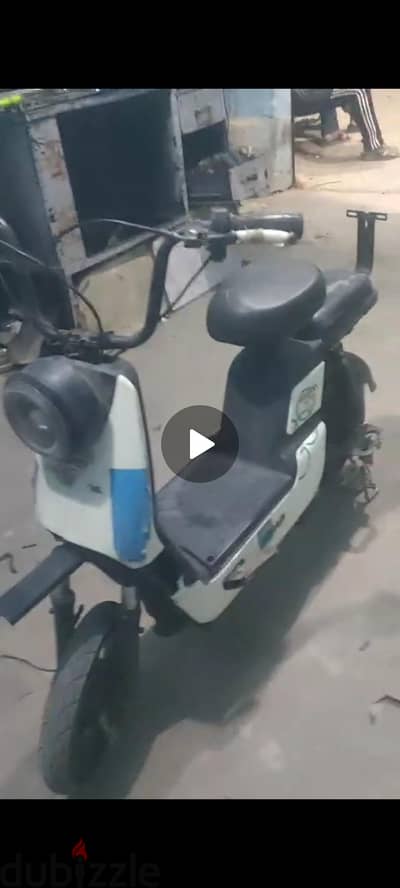 2اسكوتر كهرباء