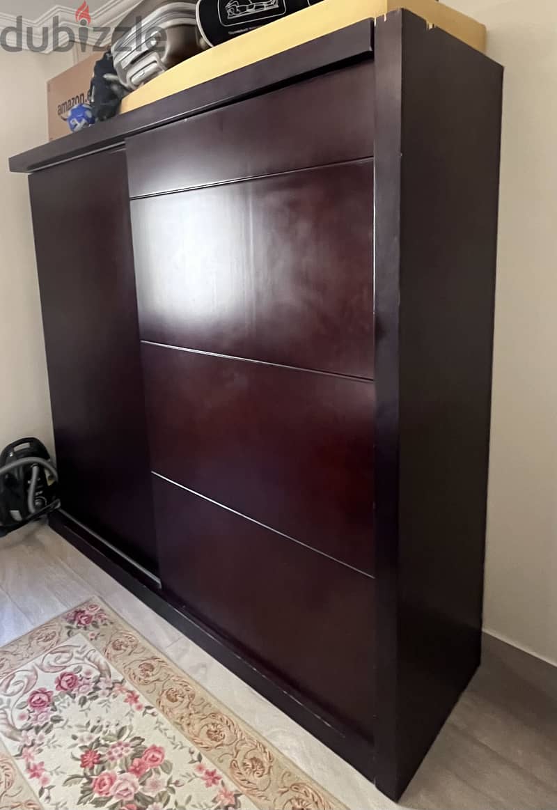غرفة نوم رئيسية 4