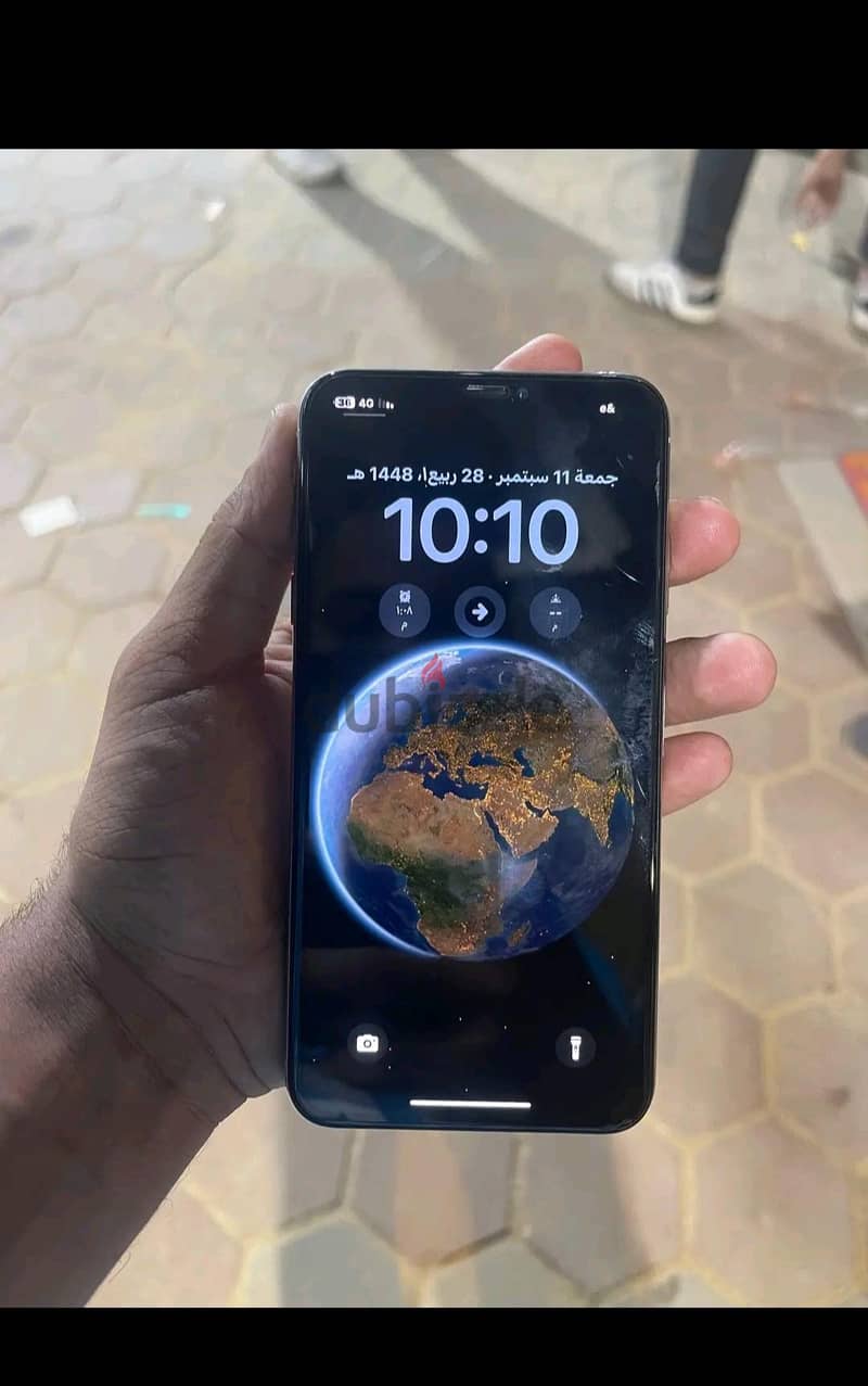 Apple - iPhone XS Max 3