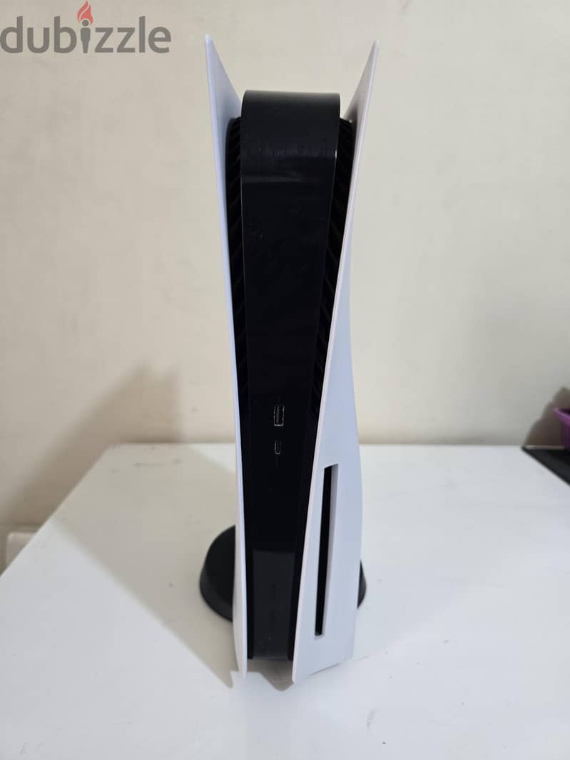 Used Ps5 (Disc Edition) In Perfect Condition 1