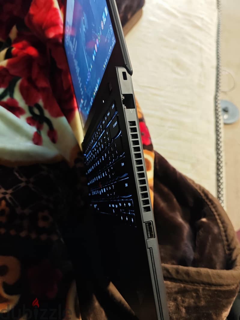 Lenovo ThinkPad T14 Touch 5