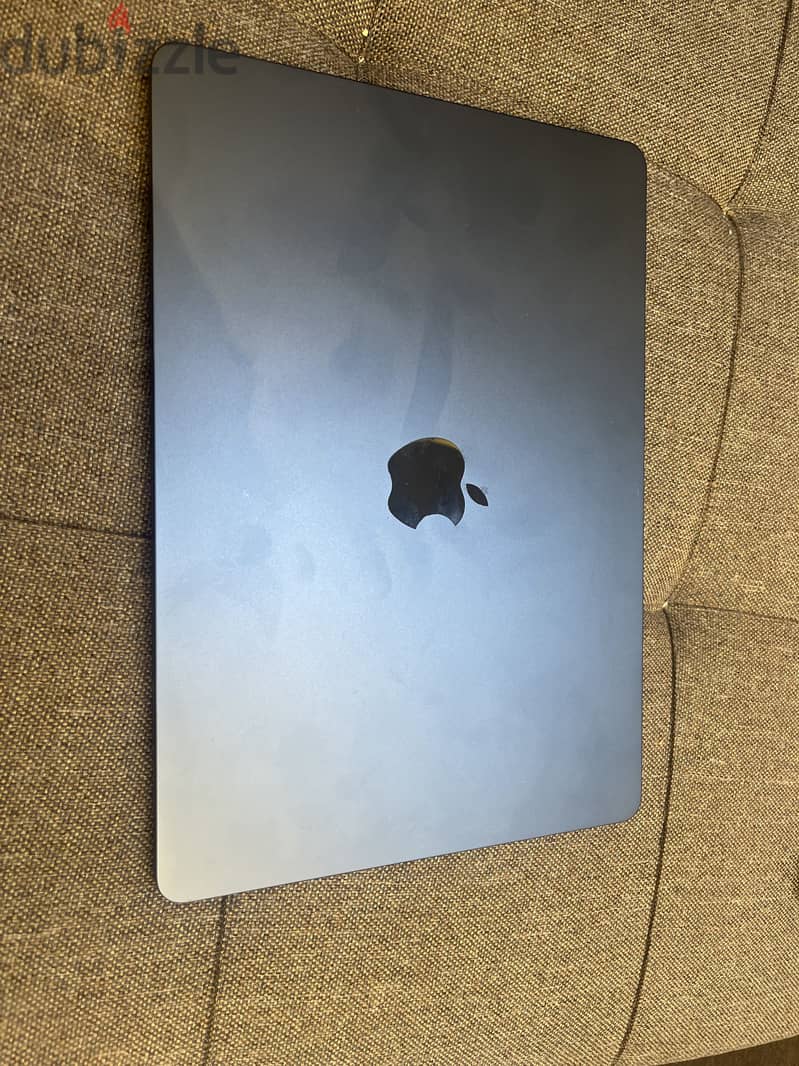 MacBook Air M3 ( 2024) 1