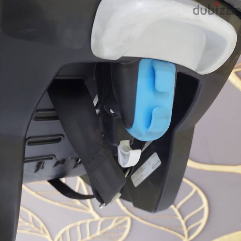 Stroller equipped with car seat 1
