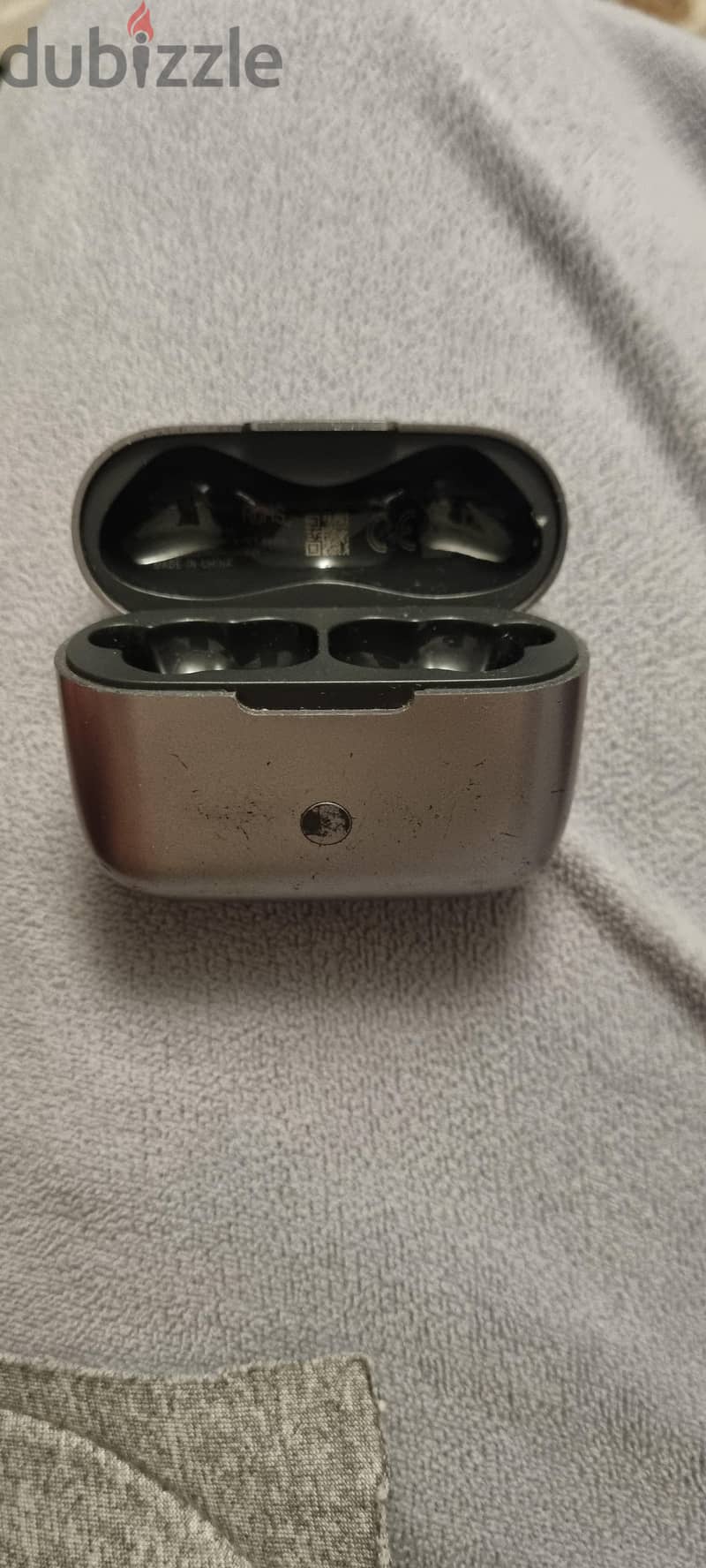 box oraimo freepods pro 2