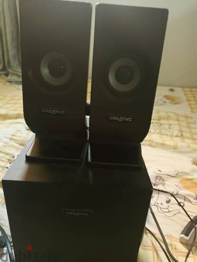 Creative SBS A300 صب ووفر كرييتف  بحالة ممتازة