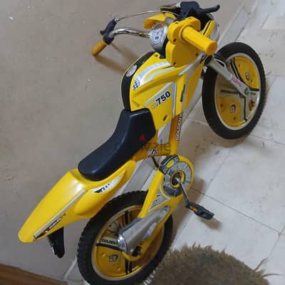 دراجة ١٦ ريس