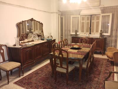غرفة سفرة