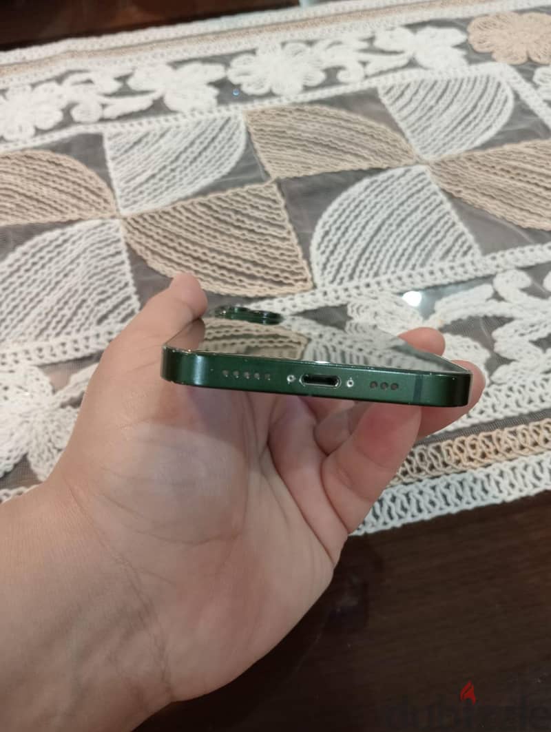 Apple - iPhone 13 4