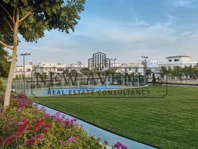 اقل سعر لفيلا مستقلة استلام فورى موقع مميز فى كمبوند village gate kattamya vgk  الجولدن سكوير التجمع الخامس