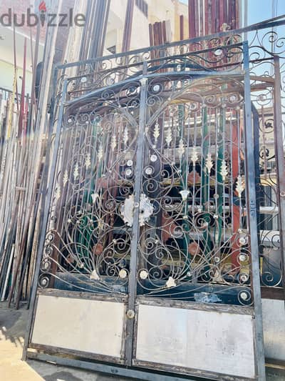 بوابات حديد جديدة