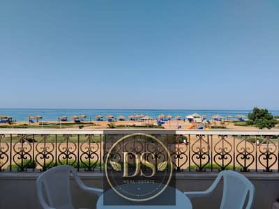 Chalet in Wahat Al-Hijaz 3, 80 sqm, first floor, front-row location directly facing the sea (sea view). Chalet in Wahat Al-Hijaz 3, 80 sqm, first floor, front-row location directly facing the sea (sea view).
