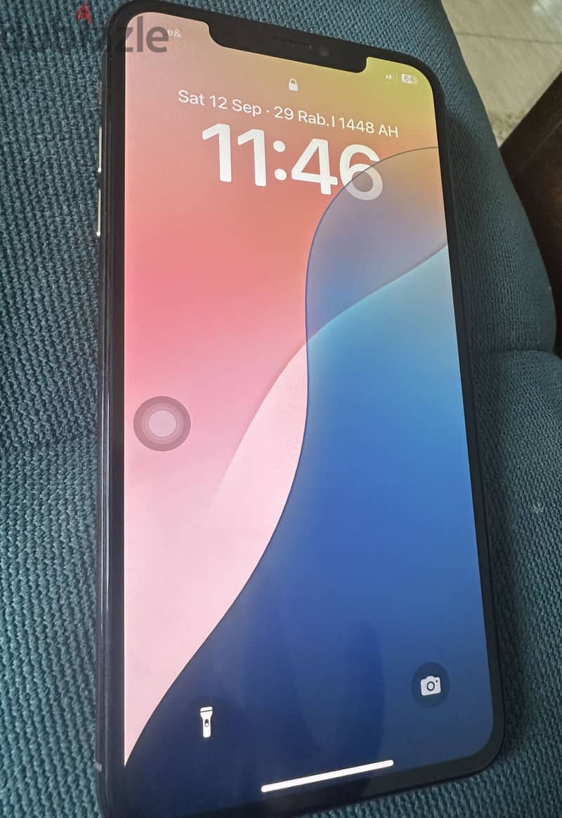 iphone xmax 512G - offwhite 7