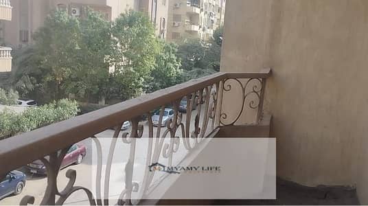 فرصة شقة واجهه من بتوع زمان التحميل القديم نص تشطيب بالعداد والاسانسير