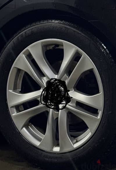 Michelin 225/50 R17 Run Flat  End of 2025