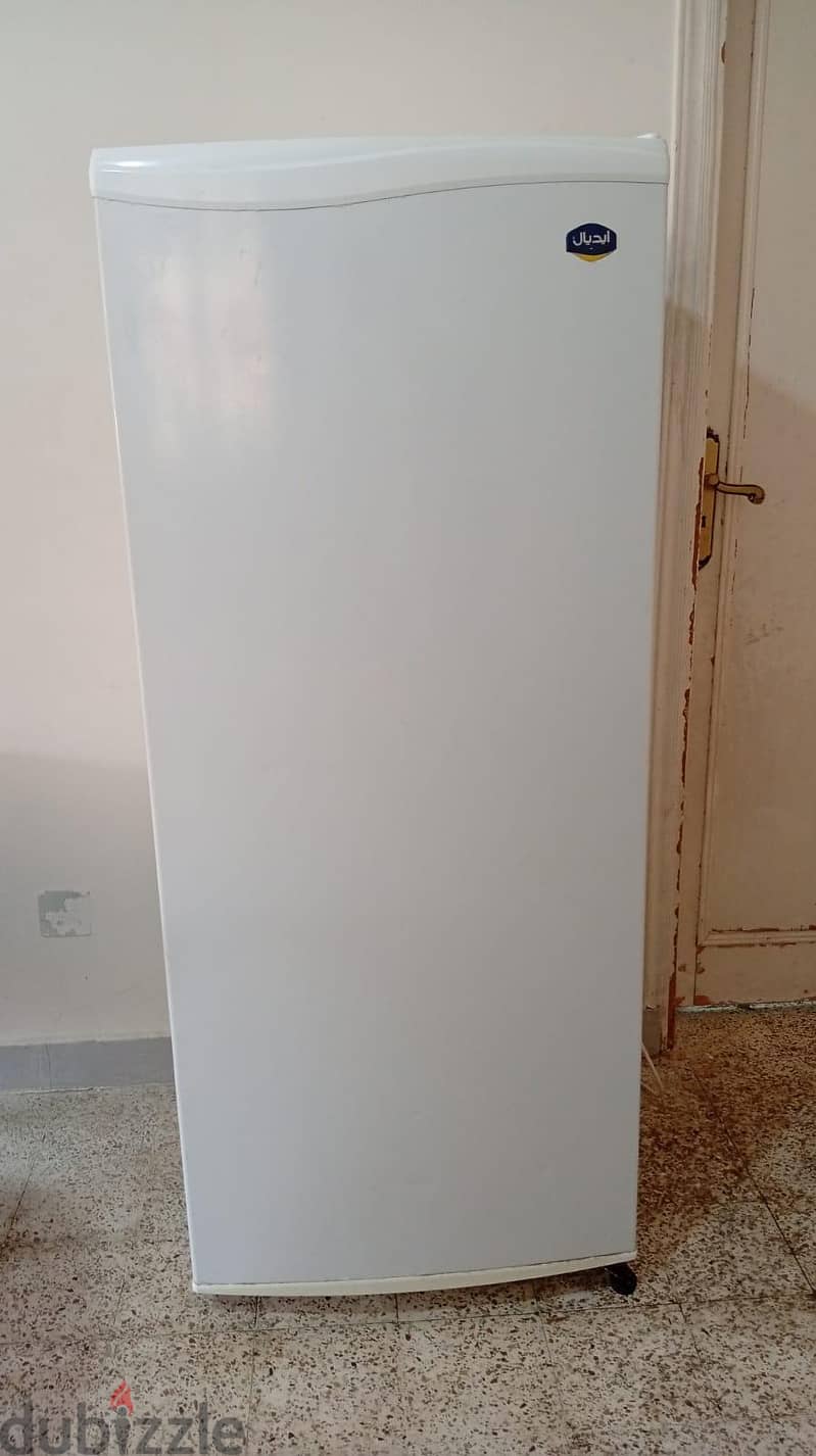 ثلاجة ايديال 4