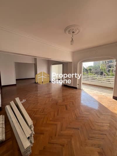Apartment for sale in Sarayat Al Maadi - Very special location