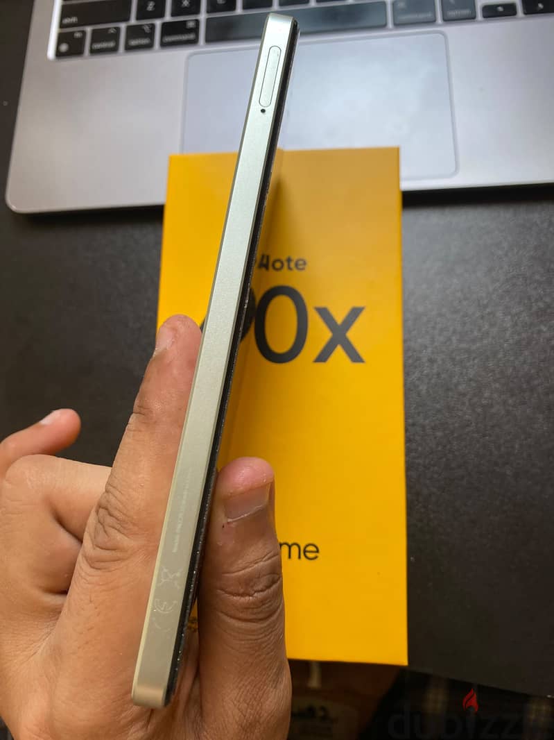 Realme Note 60x 2