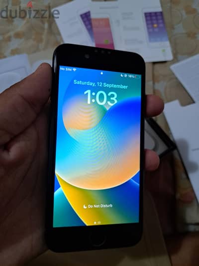 Apple - iPhone 8